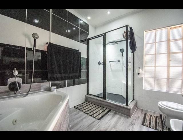 2 BEDROOM APARTMENT FOR SALE IN NORKEM PARK